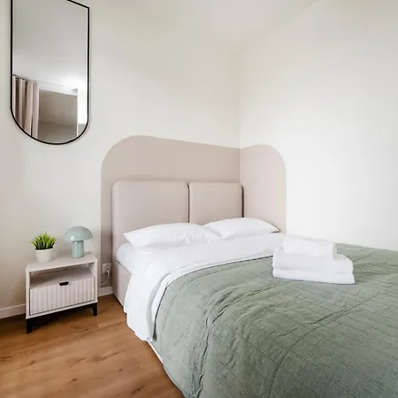 Fabryczna Signature By Bookinghost Apartment Lodz