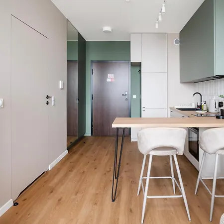 Fabryczna Signature By Bookinghost Apartment
